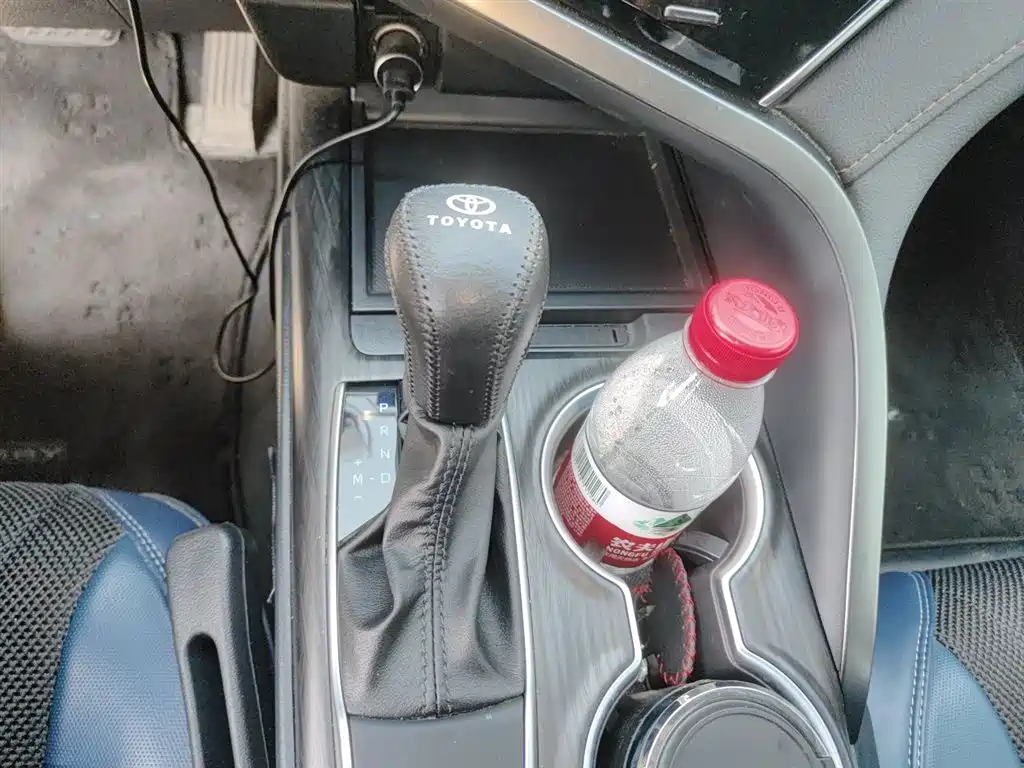 Toyota Camry 2022 2.0GVP Leading Edition фото 11