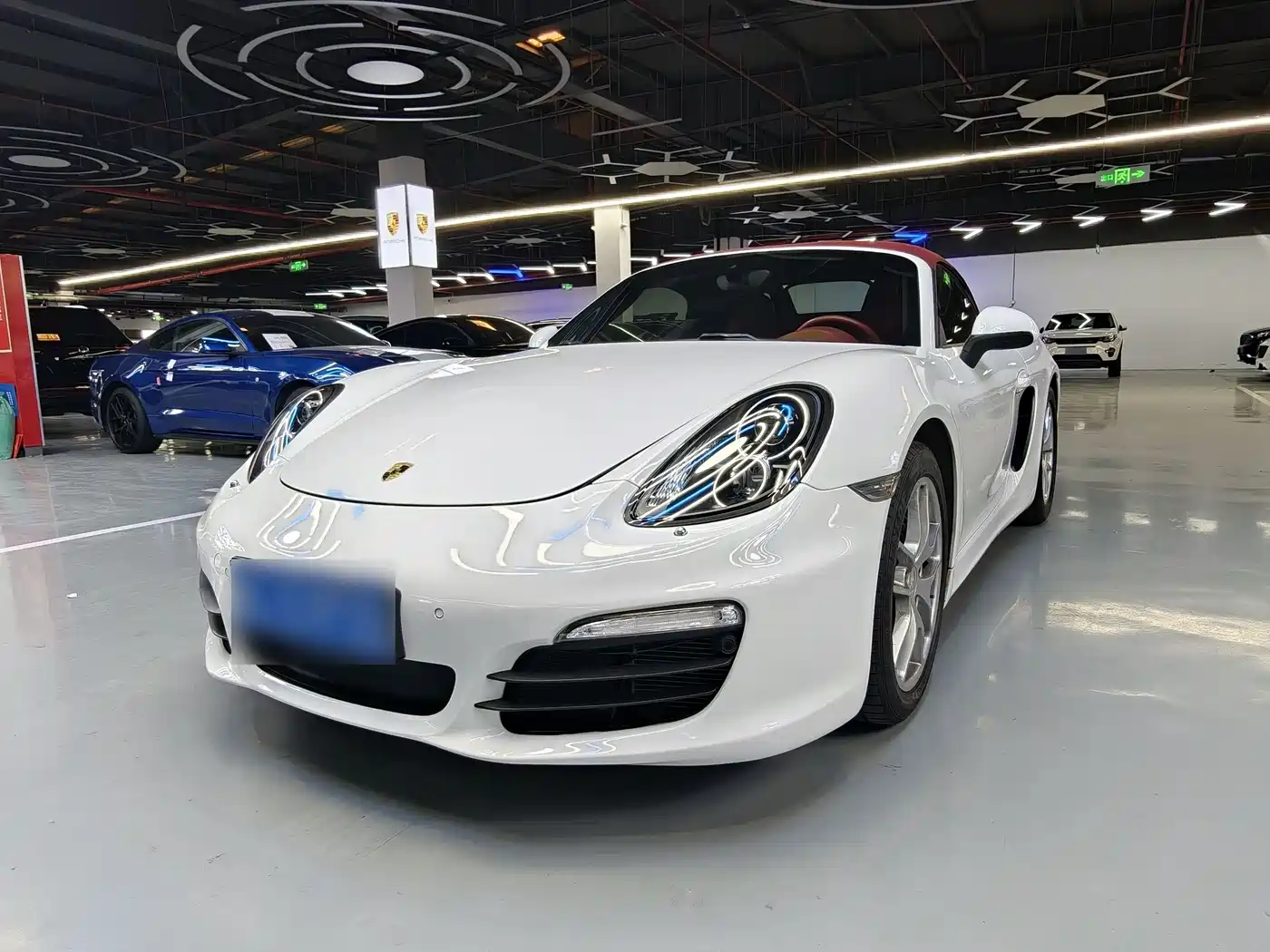 Porsche Boxster 2015 Boxster Style Edition 2.7L
