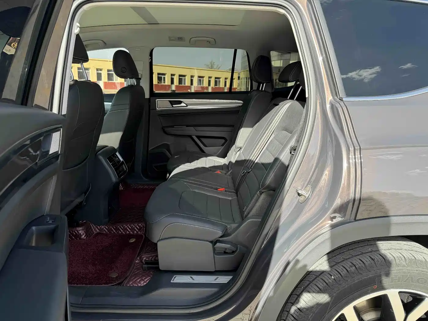 Volkswagen Teramont 2019 380TSI 4WD Luxury Edition China VI фото 7