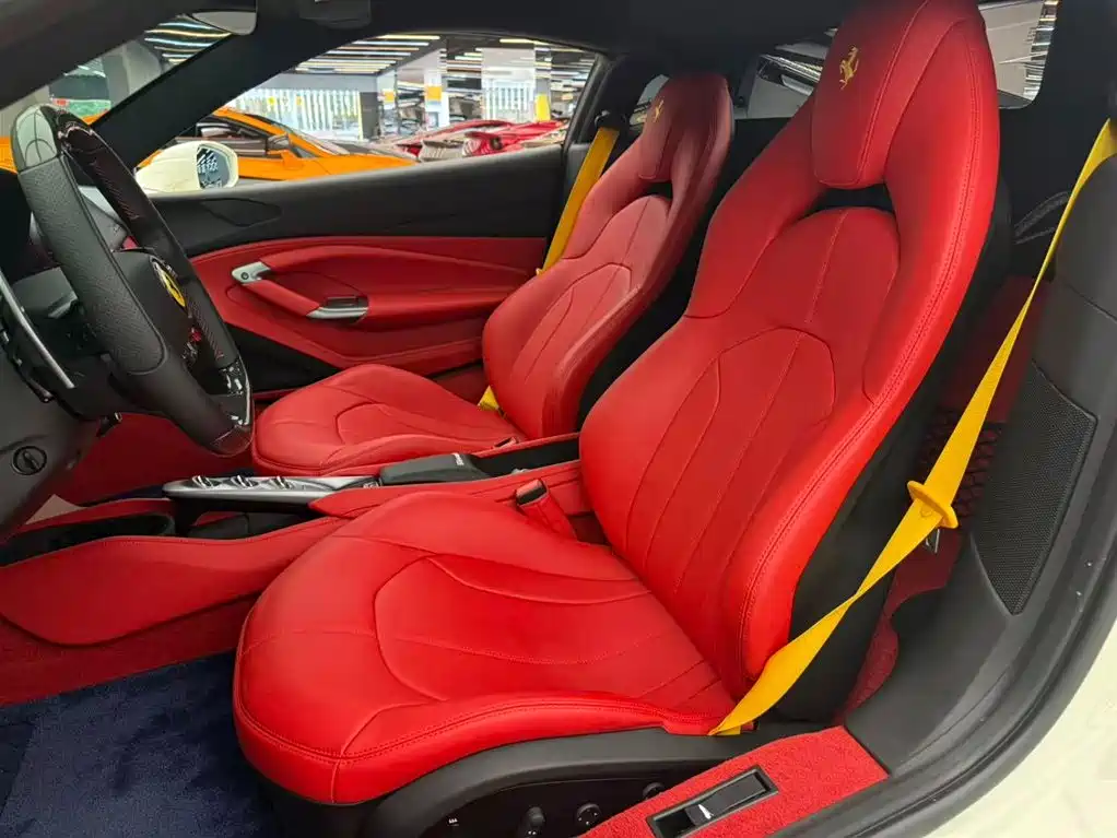 Ferrari F8 2022 2019 Tributo 3.9T V8