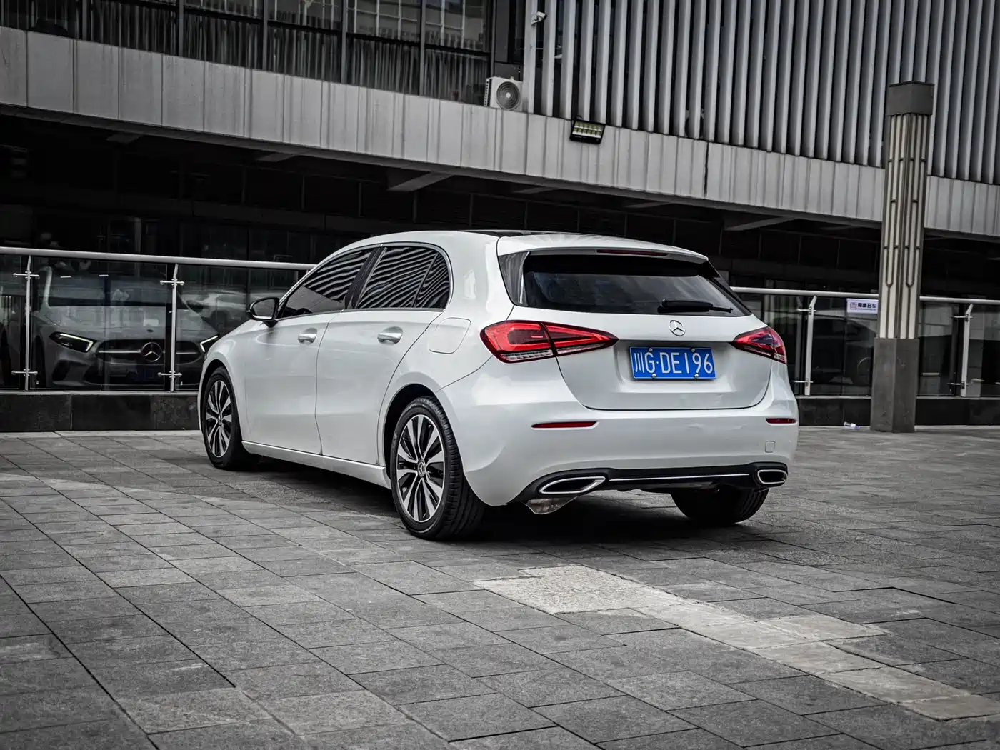 Mercedes-Benz A-Class (Import) 2021 2021 A 200 Dynamic