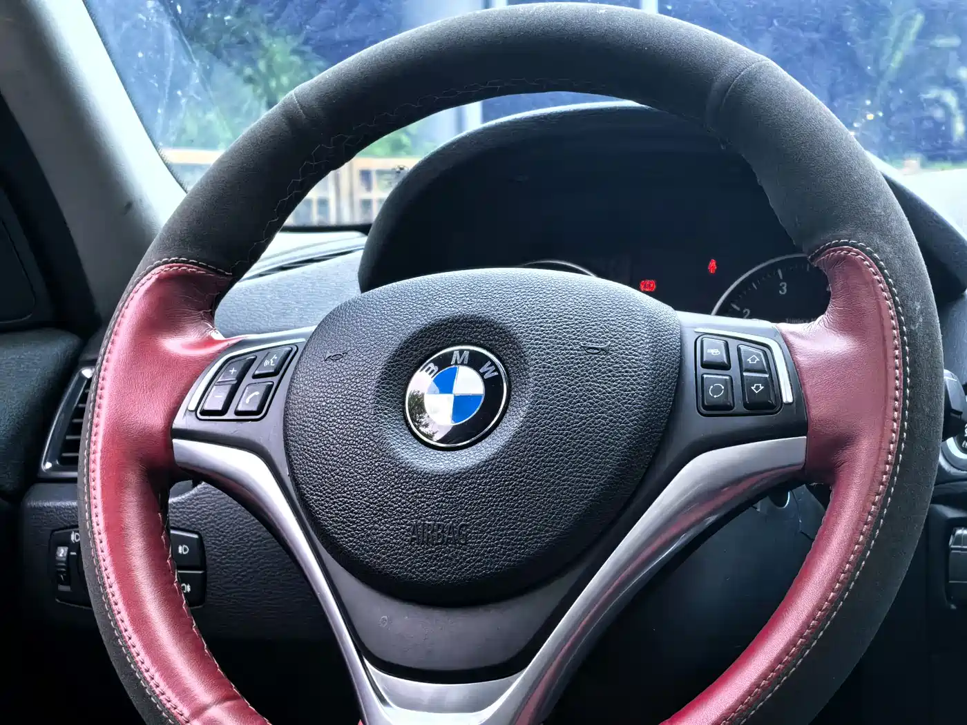 Фото 24 - BMW X1