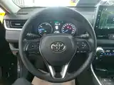 Фото 15 - Toyota Wildlander