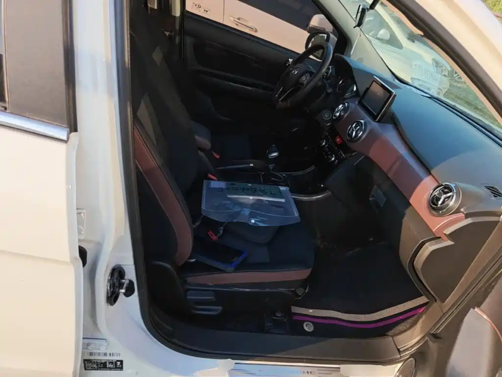 BAIC Changhe Q25 2019 2017 1.5L Automatic Smart Edition