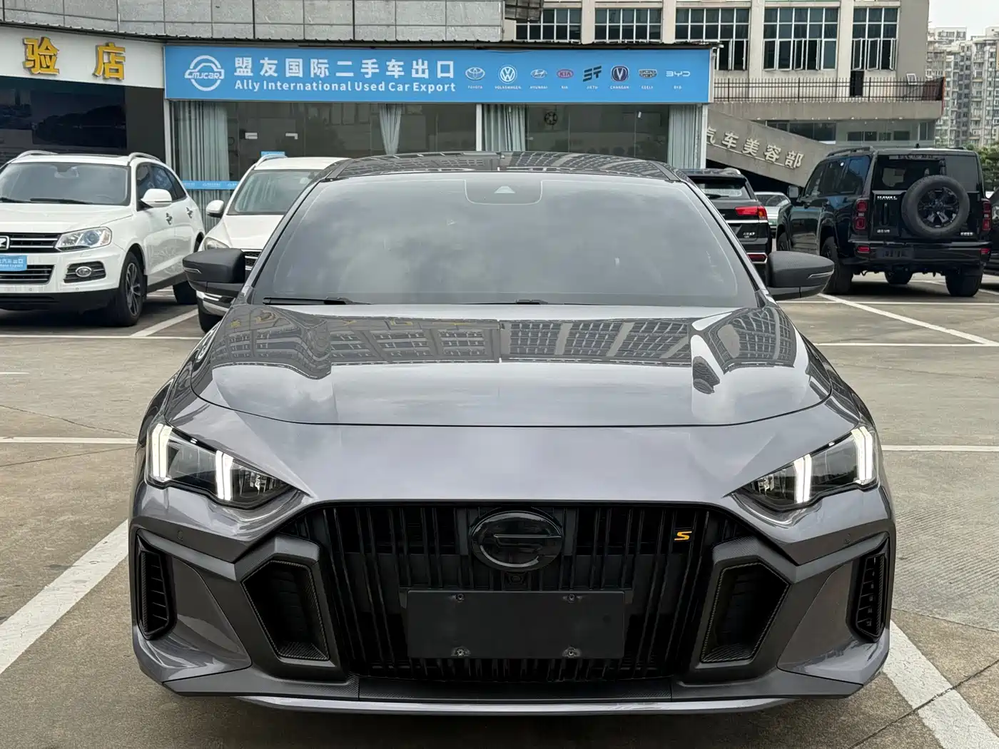 GAC Trumpchi Trumpchi Emkoo 2021 270T DCT J15 Edition фото 2