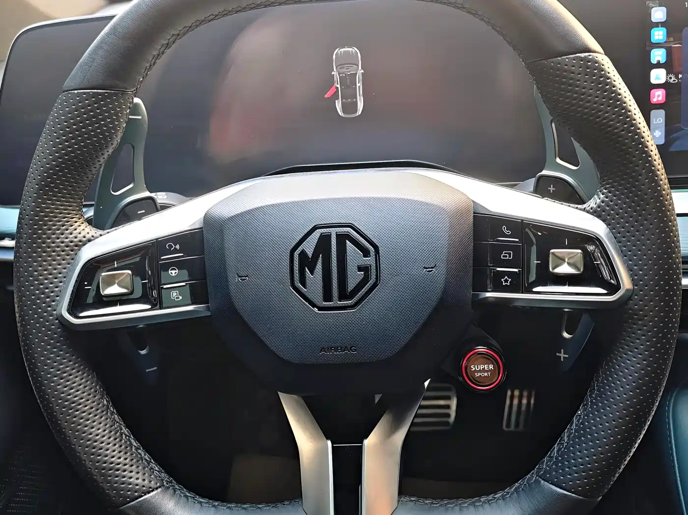 MG MG7