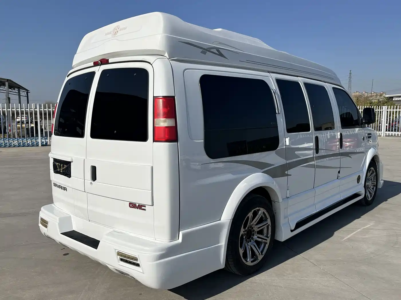GMC Savana 2015 2014 5.3L AWD Leader Edition