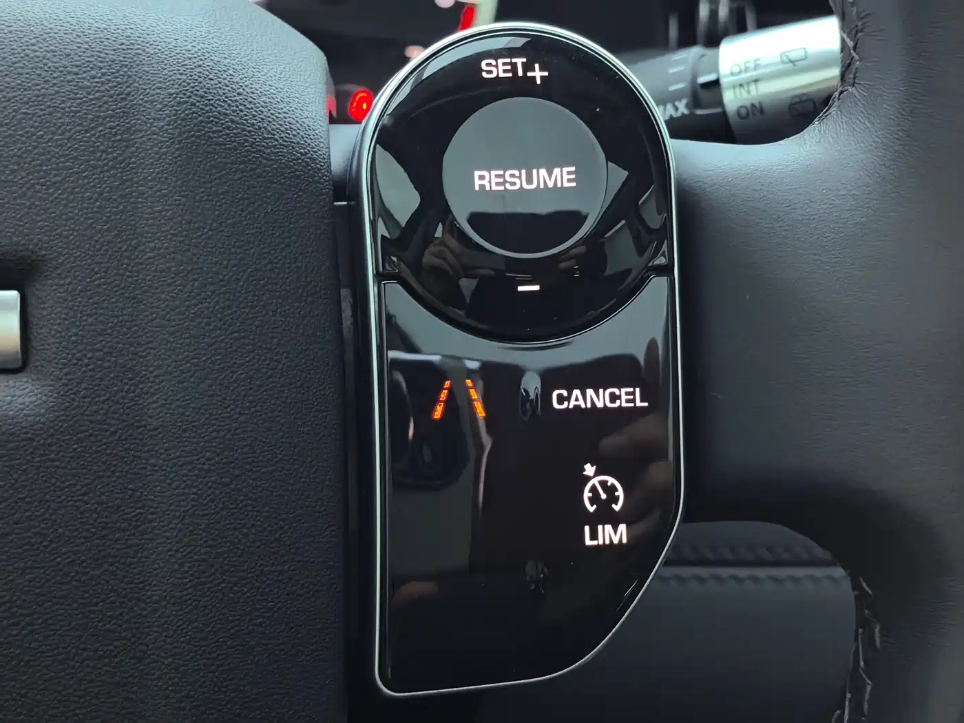 Land Rover Discovery Sport 2020 200PS Family Edition фото 20