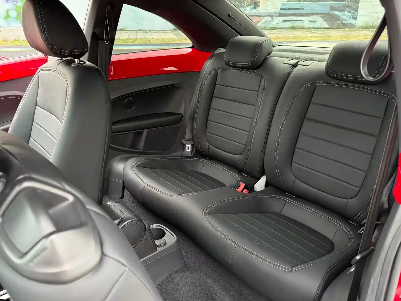 Volkswagen Beetle 2015 280TSI фото 6