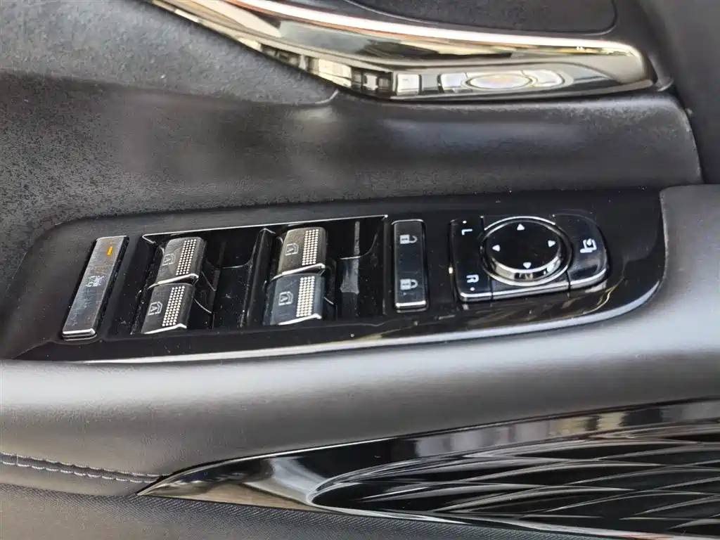 GAC Trumpchi Trumpchi M8 2023 Model Master Series 400T Flagship Edition фото 40