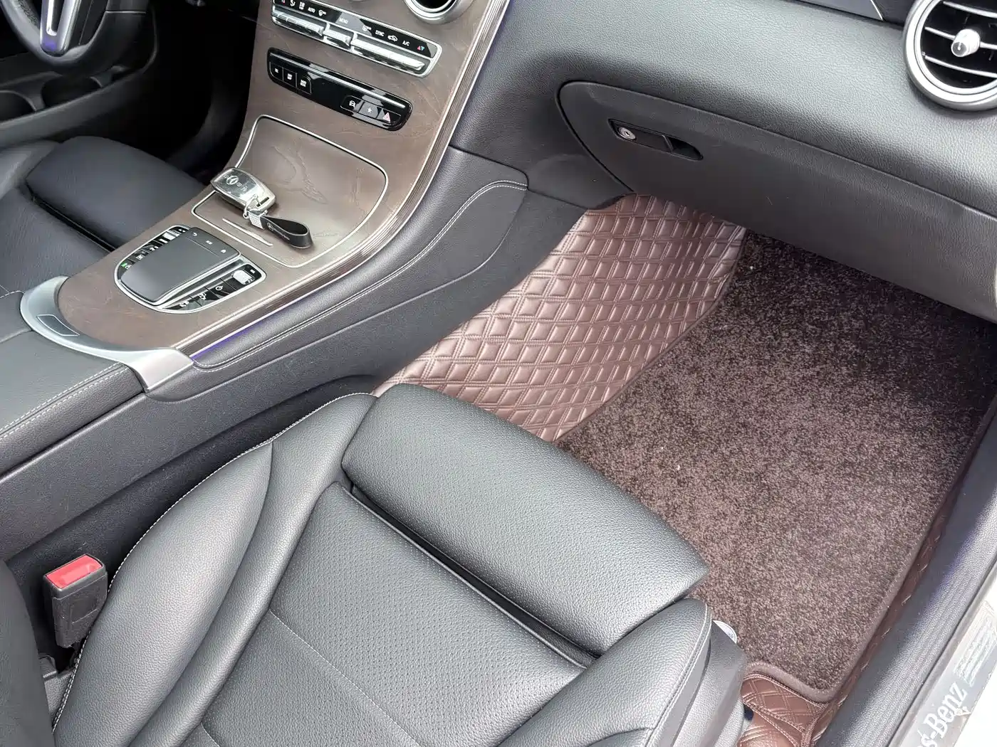 Mercedes-Benz GLC 2020 GLC 260 L 4MATIC Luxury фото 9