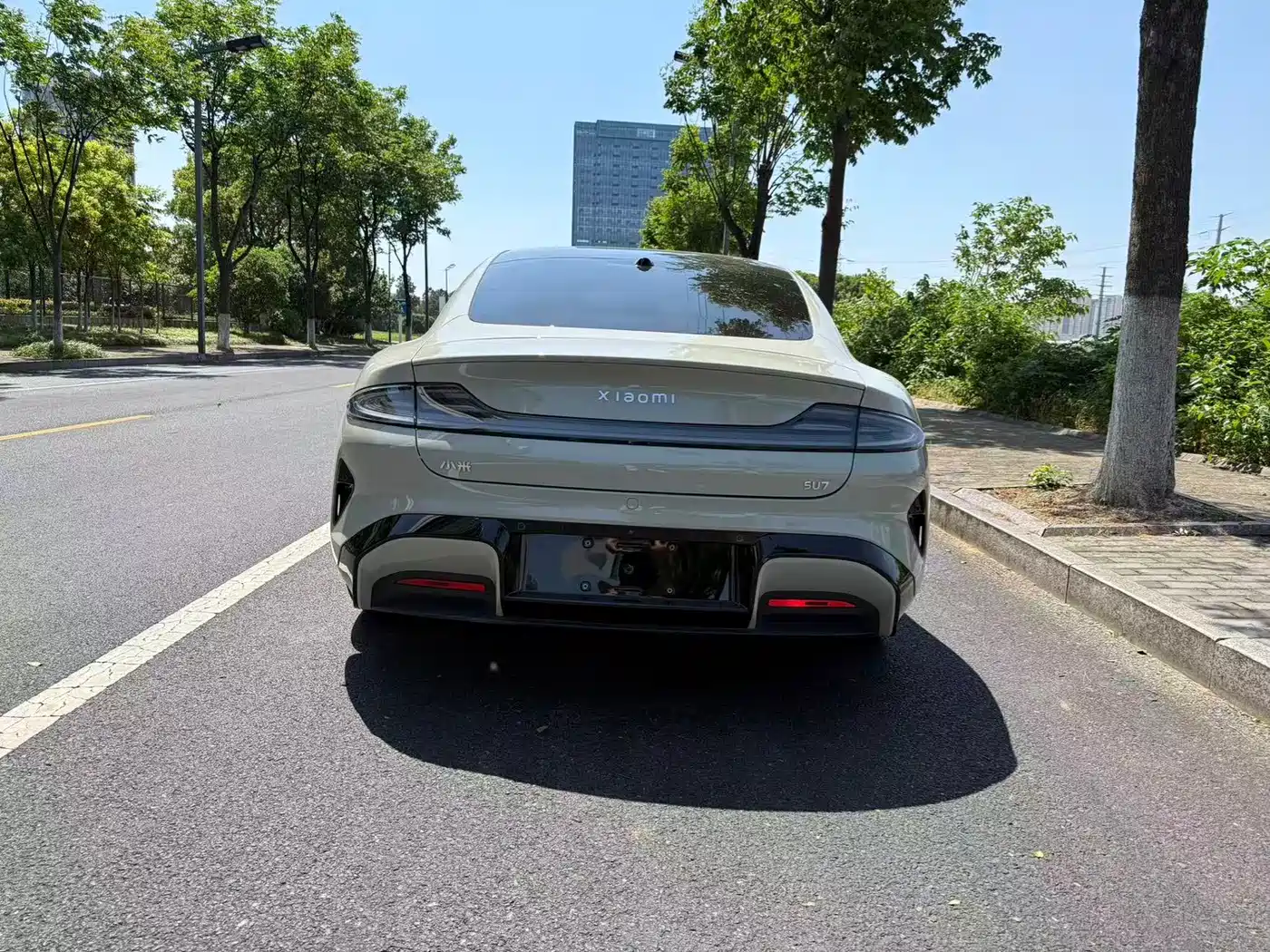 Xiaomi Auto Xiaomi SU7 2024 RWD Ultra Long Range Advanced Smart Driving Pro Edition фото 8