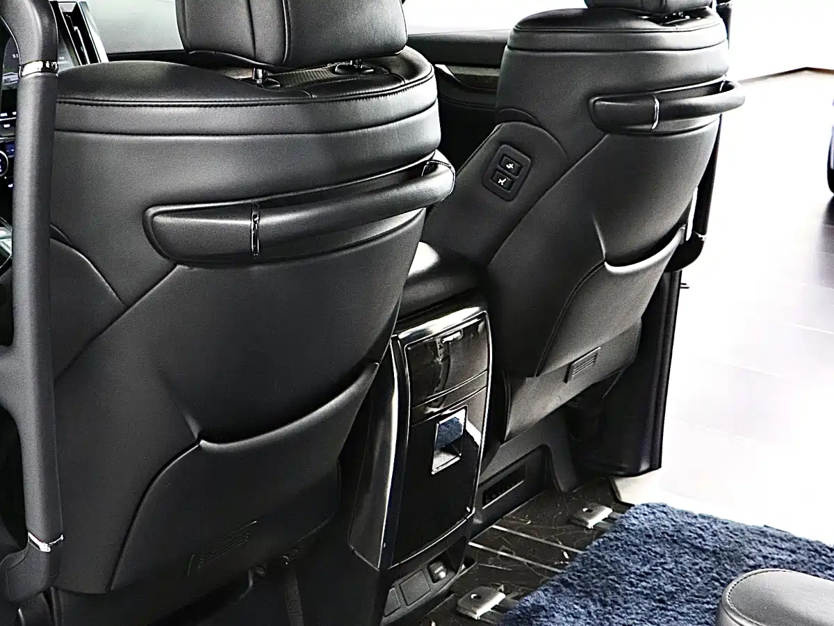 Toyota Vellfire 2020 Twin Engine 2.5L HV Premium Edition фото 13