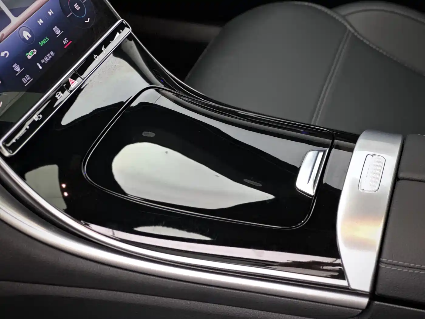 Mercedes-Benz C-Class 2023 Facelift C 260 L Sport Edition фото 14