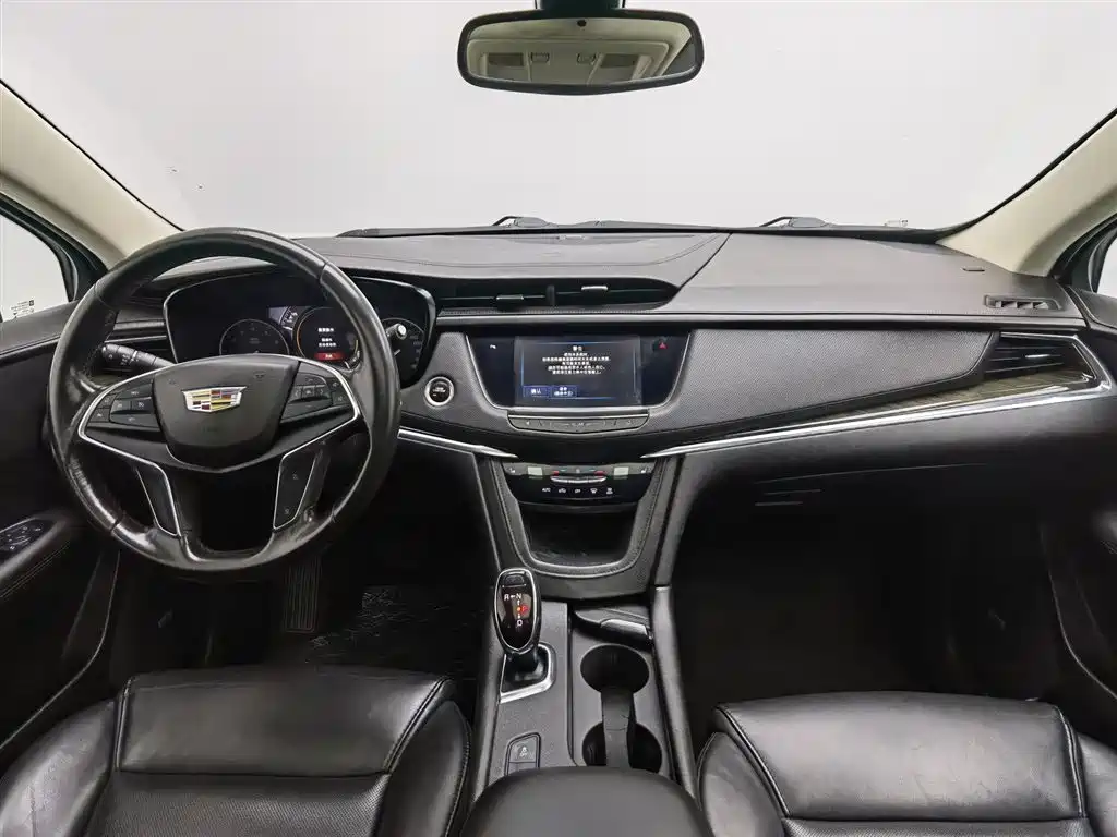 Cadillac XT5 2018 25T Luxury фото 5
