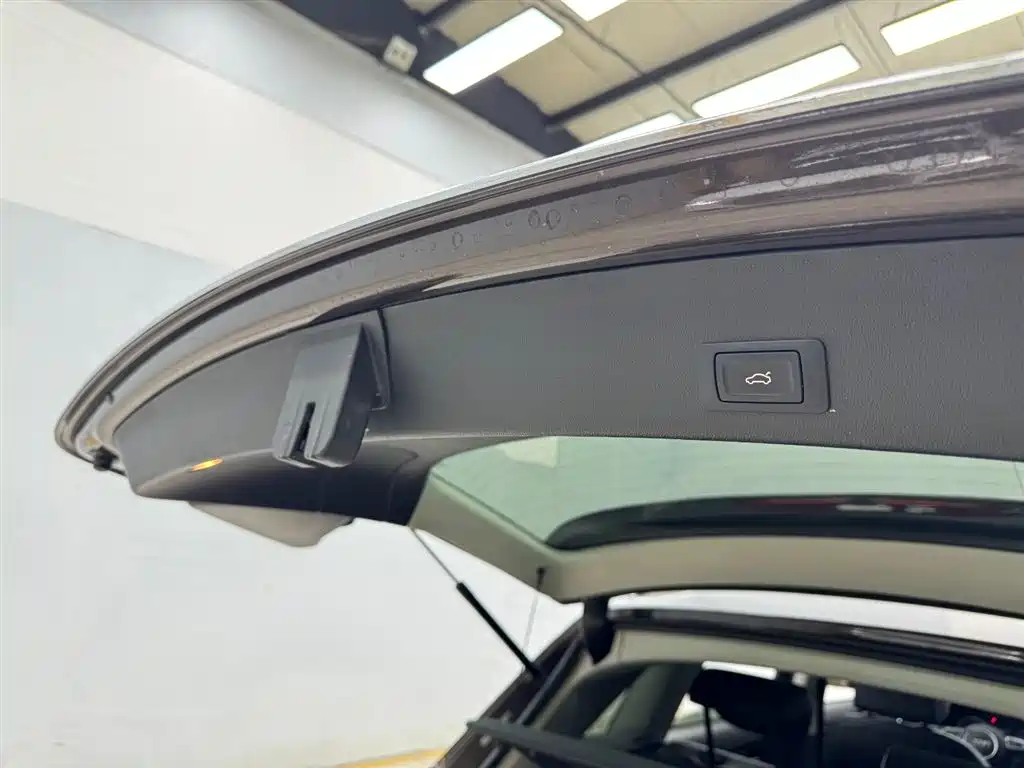 Audi Q5 2016 40 TFSI Technology Model фото 15