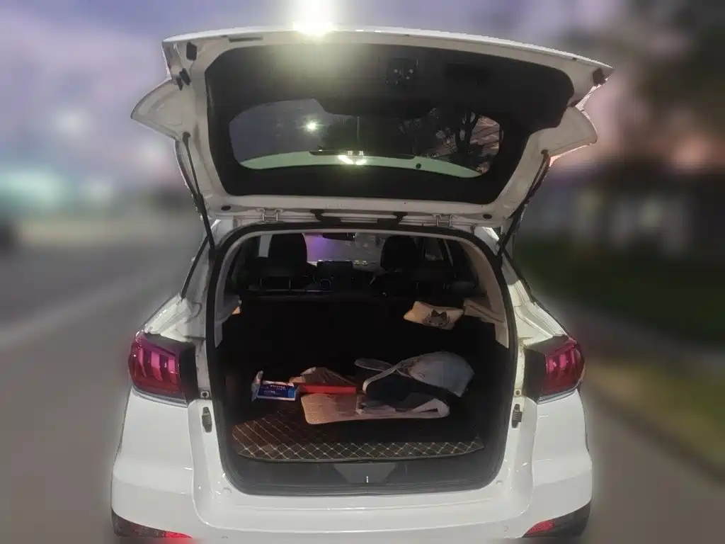 BAIC Zhixing 2019 2018 1.5T CVT New Intelligence Edition China V
