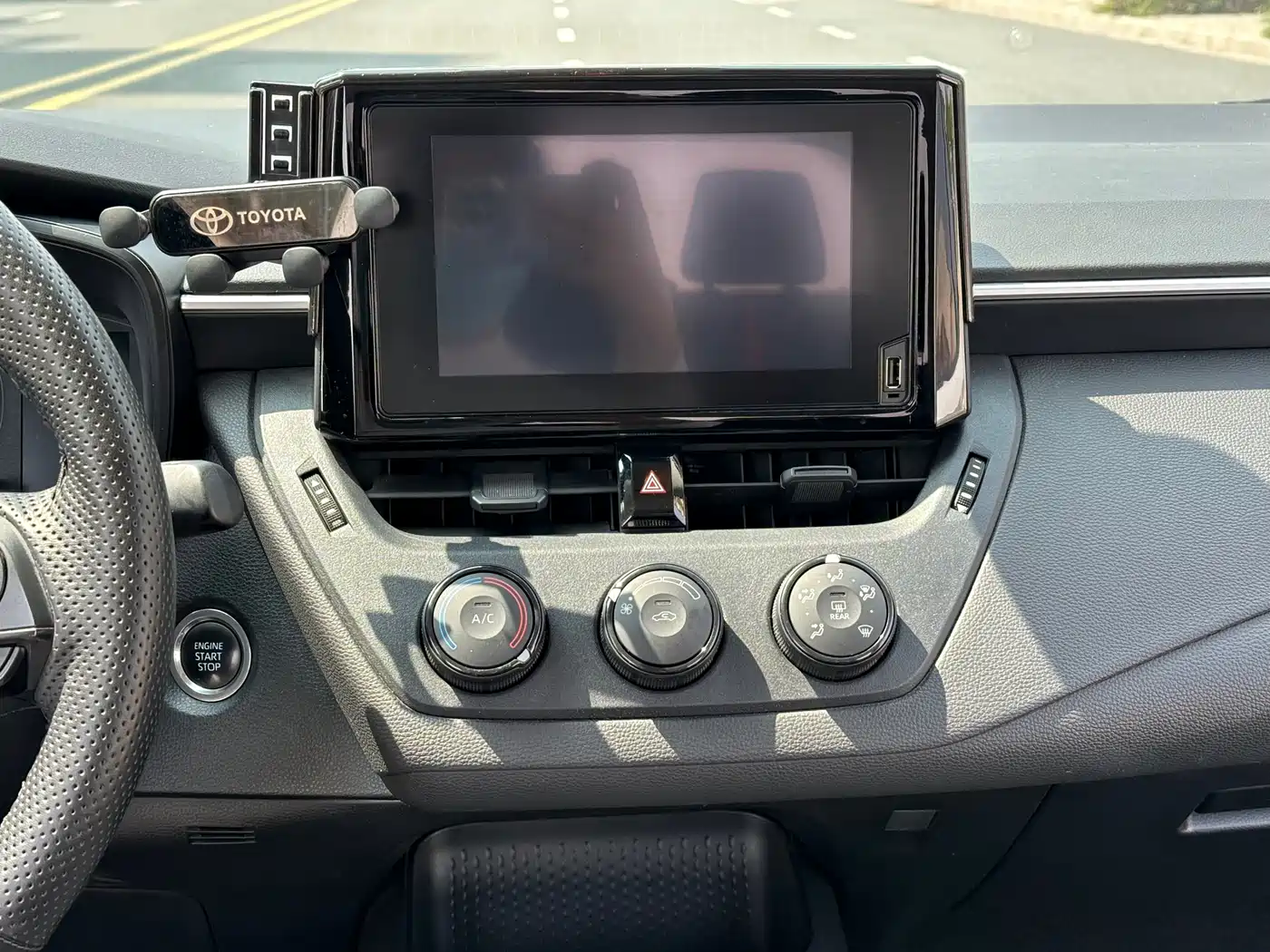 Toyota Corolla 2023 1.2T Pioneer Edition фото 14