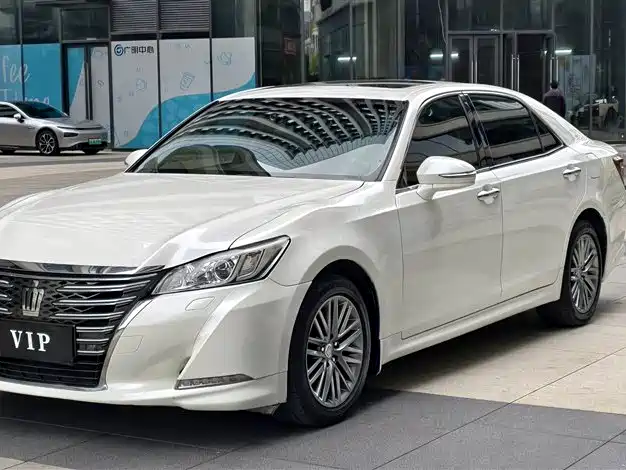 Toyota Crown 2017 2.0T Sport Edition