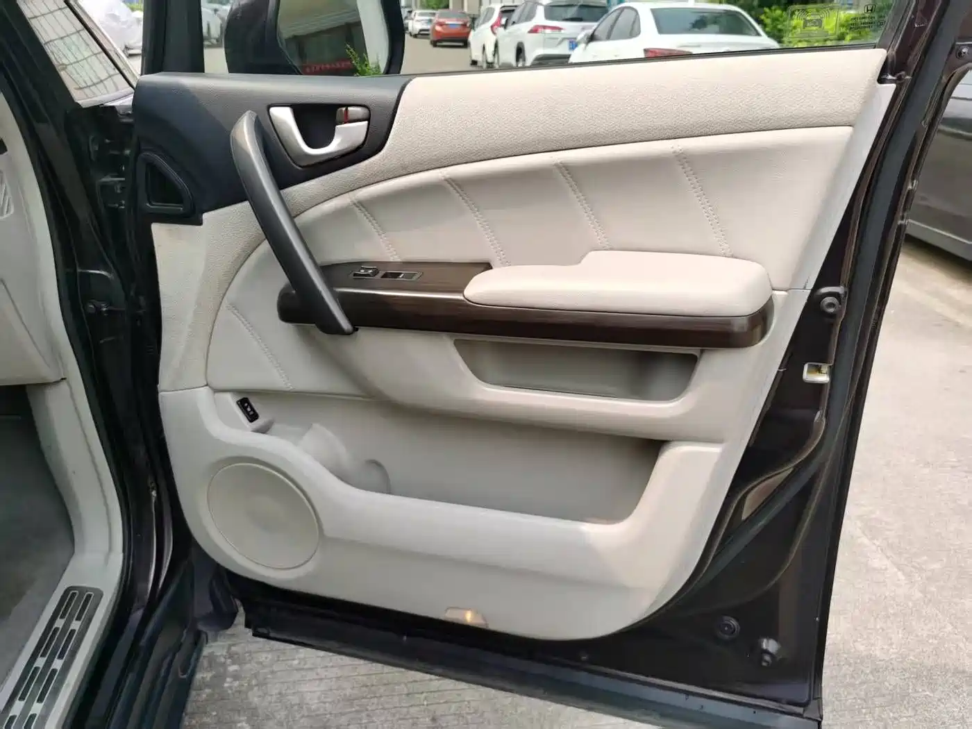Honda Elysion 2016 2015 2.4L VTi-S Premium