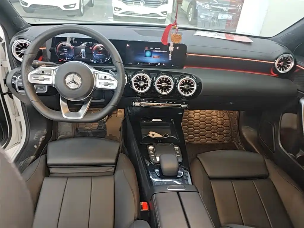 Mercedes-Benz A-Class 2022 Facelift A 200 L Sport Sedan Fashion Style фото 10