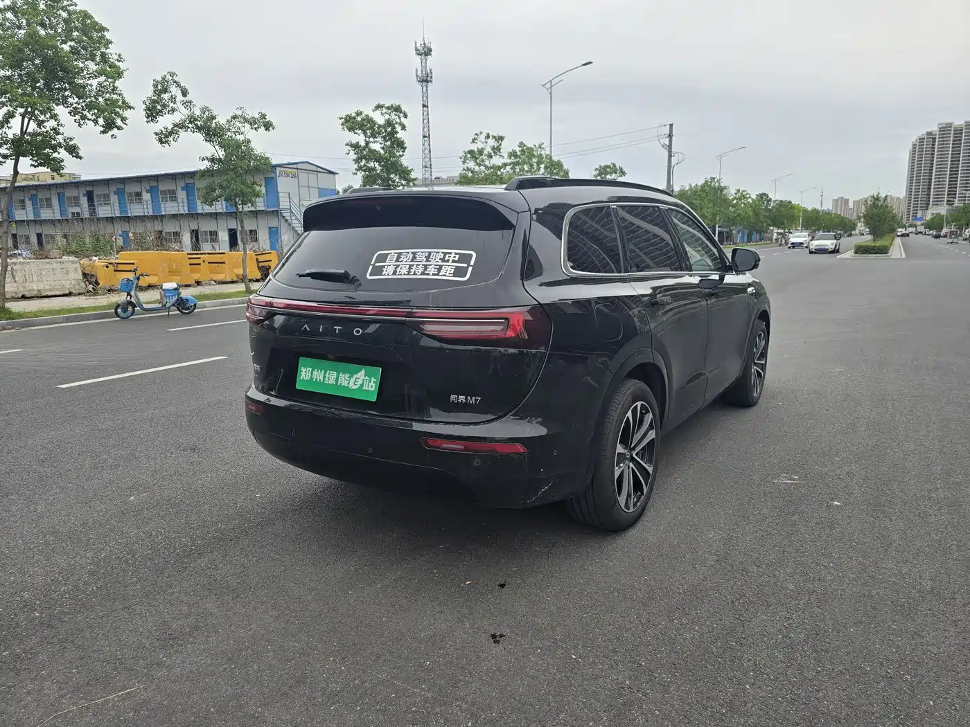AITO Wenjie AITO M7 2024 1.5T Smart AWD Max 6-Seater фото 9
