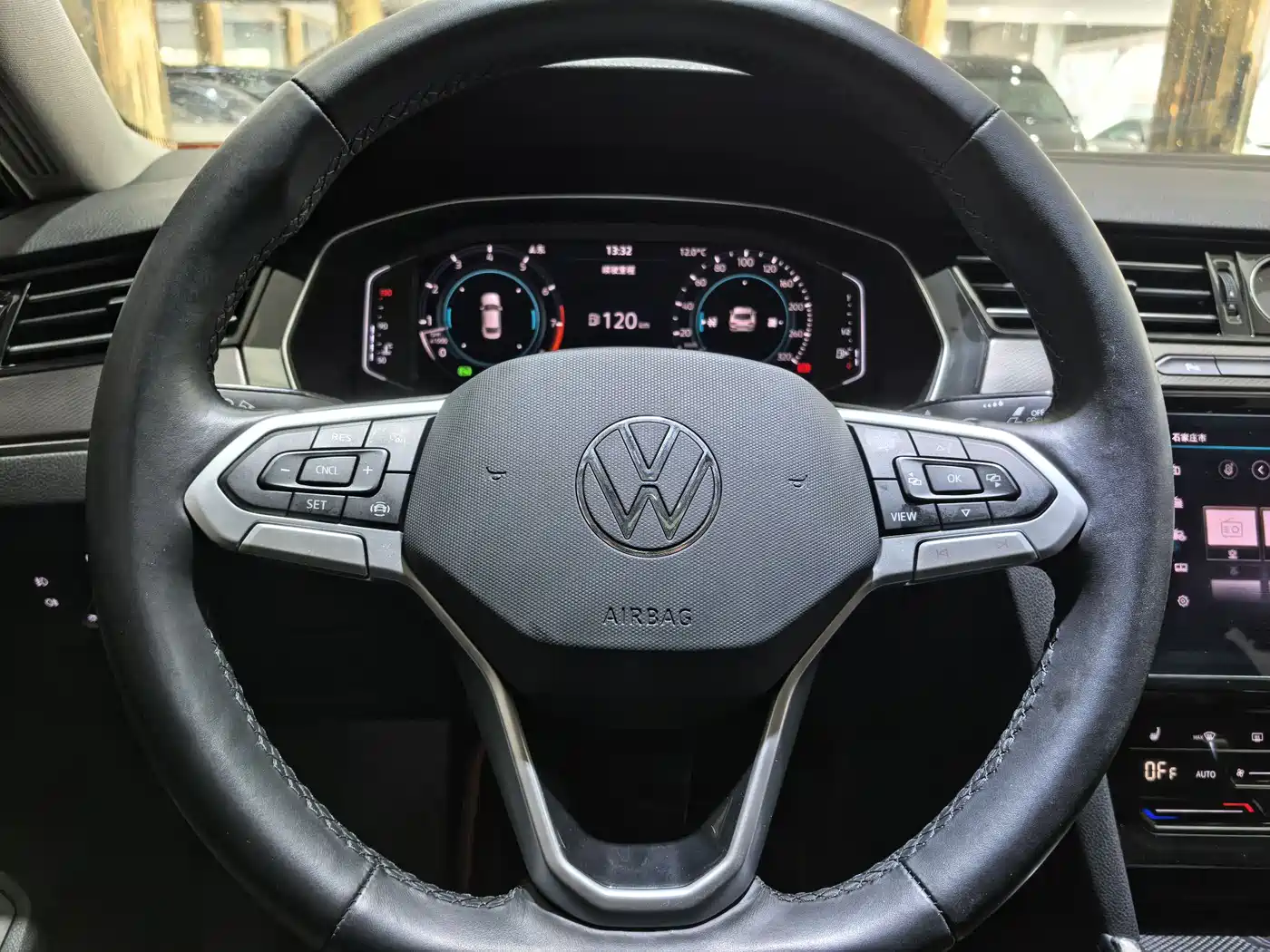 Volkswagen Magotan 2020 330TSI DSG Leading фото 9