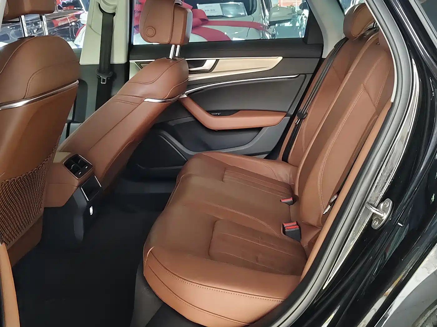 Audi A6L 2020 40 TFSI Luxury Elegance фото 19
