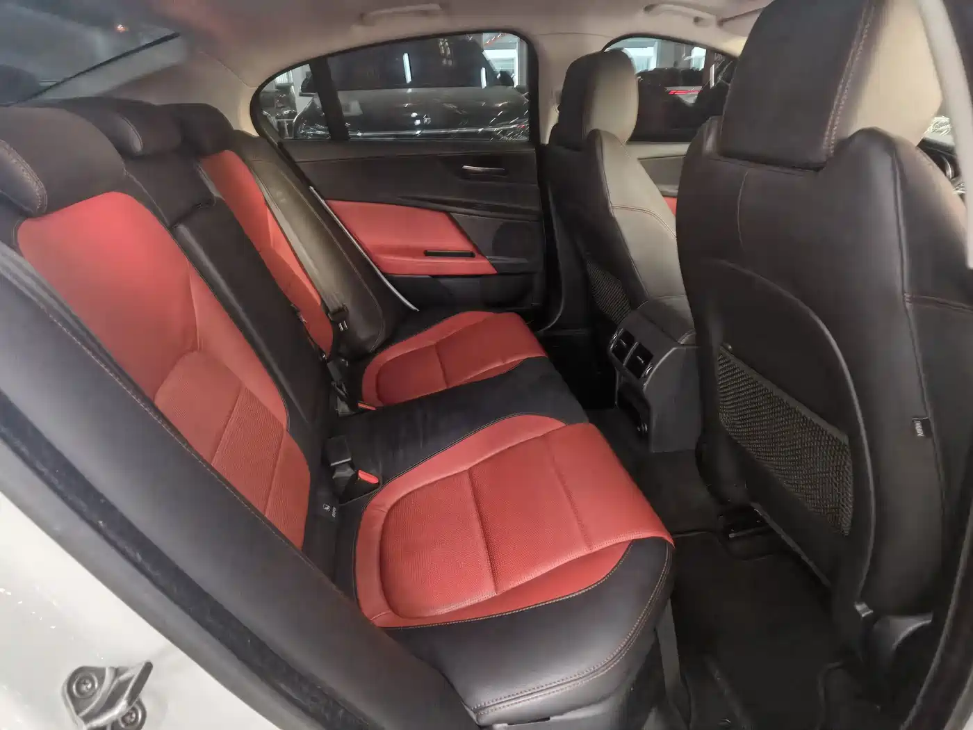 Jaguar XE 2017 2018 2.0T 200PS 2WD R-Sport