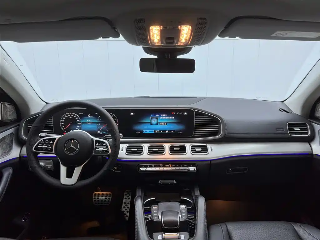 Mercedes-Benz GLE Coupe 2020 GLE 350 4MATIC Coupe SUV Fashion фото 15