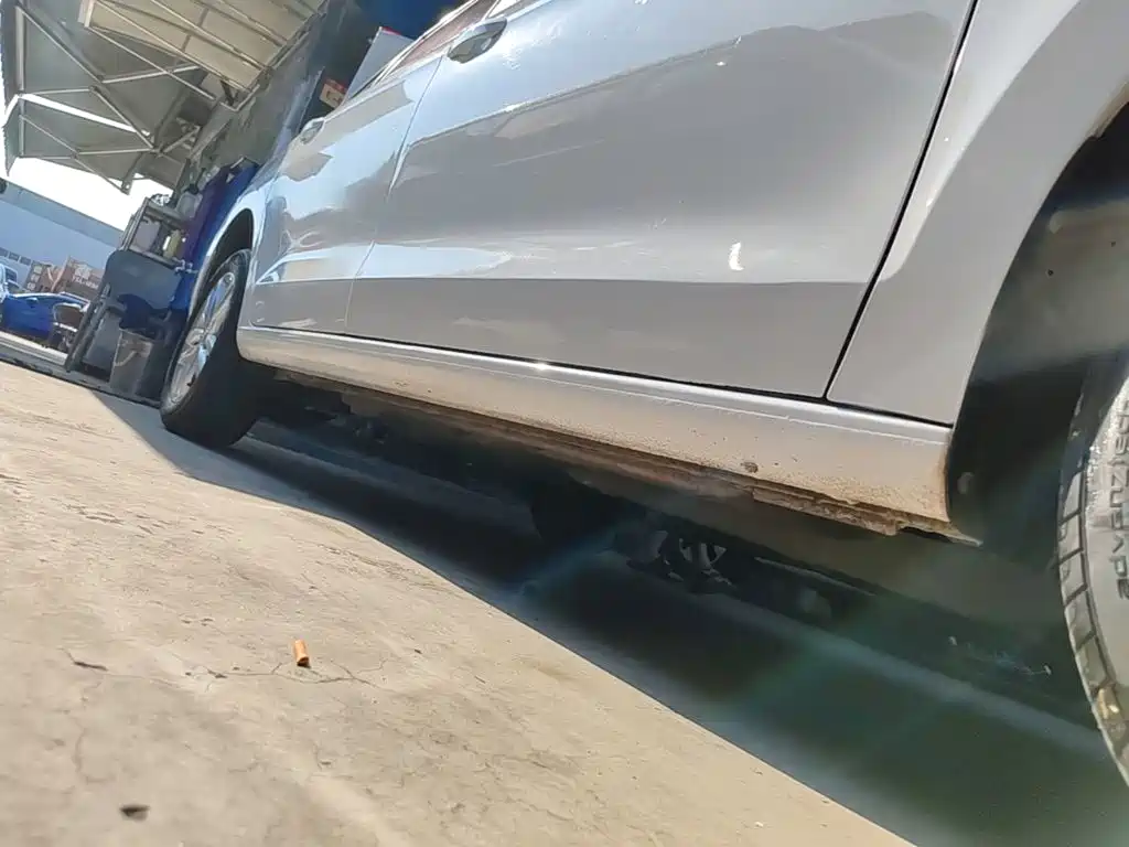 Фото 21 - Volkswagen Jetta