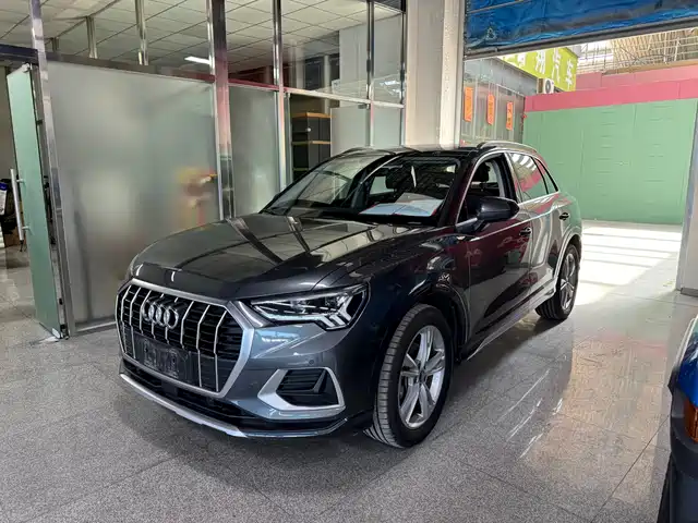 Audi Q3 2019 40 TFSI Fashion Elegance — фото 1