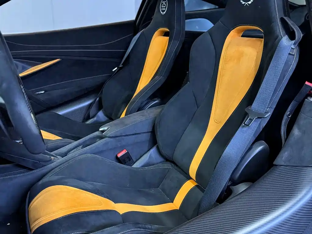 McLaren 720S 2019 4.0T Coupe фото 4