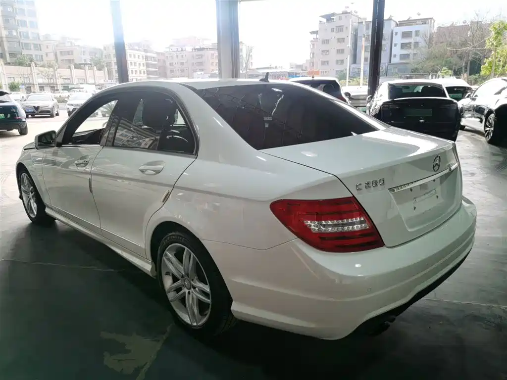 Mercedes-Benz C-Class 2013 C 260 Fashion Grand Edition фото 23