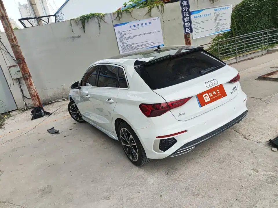 AUDI A3