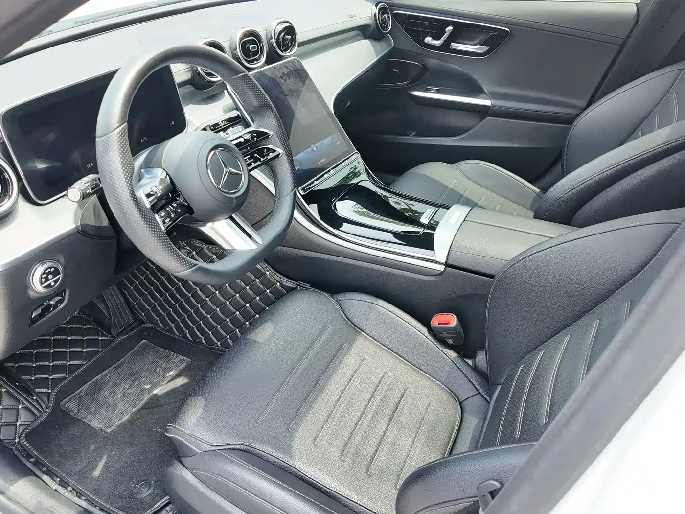 Mercedes-Benz C-Class 2022 C 200 L Sport Version фото 7