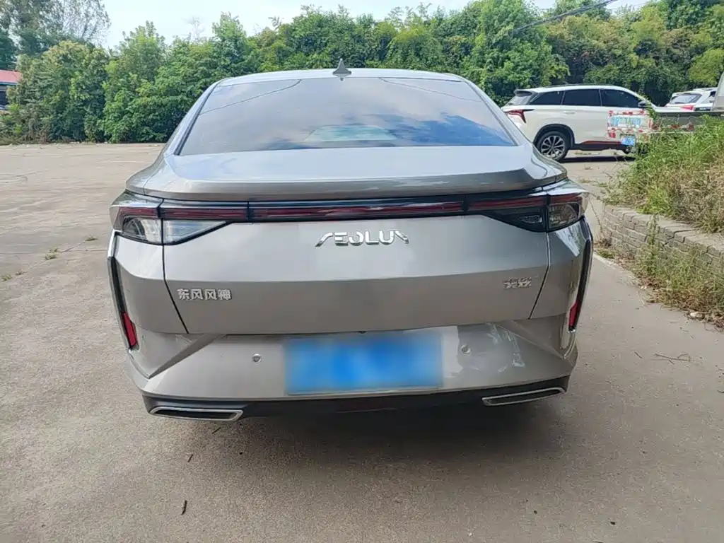 Photo 6 - Dongfeng Aeolus Yixuan