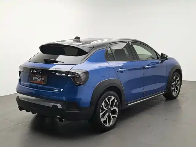 Lynk & Co 02 2018 2.0T DCT AWD Pro Edition China V — фото 2