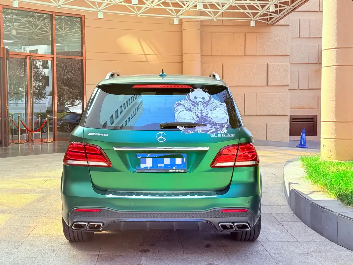 Mercedes-Benz GLE AMG 2015 AMG GLE 63 4MATIC фото 13