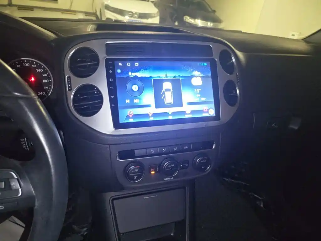 Photo 15 - Volkswagen Tiguan