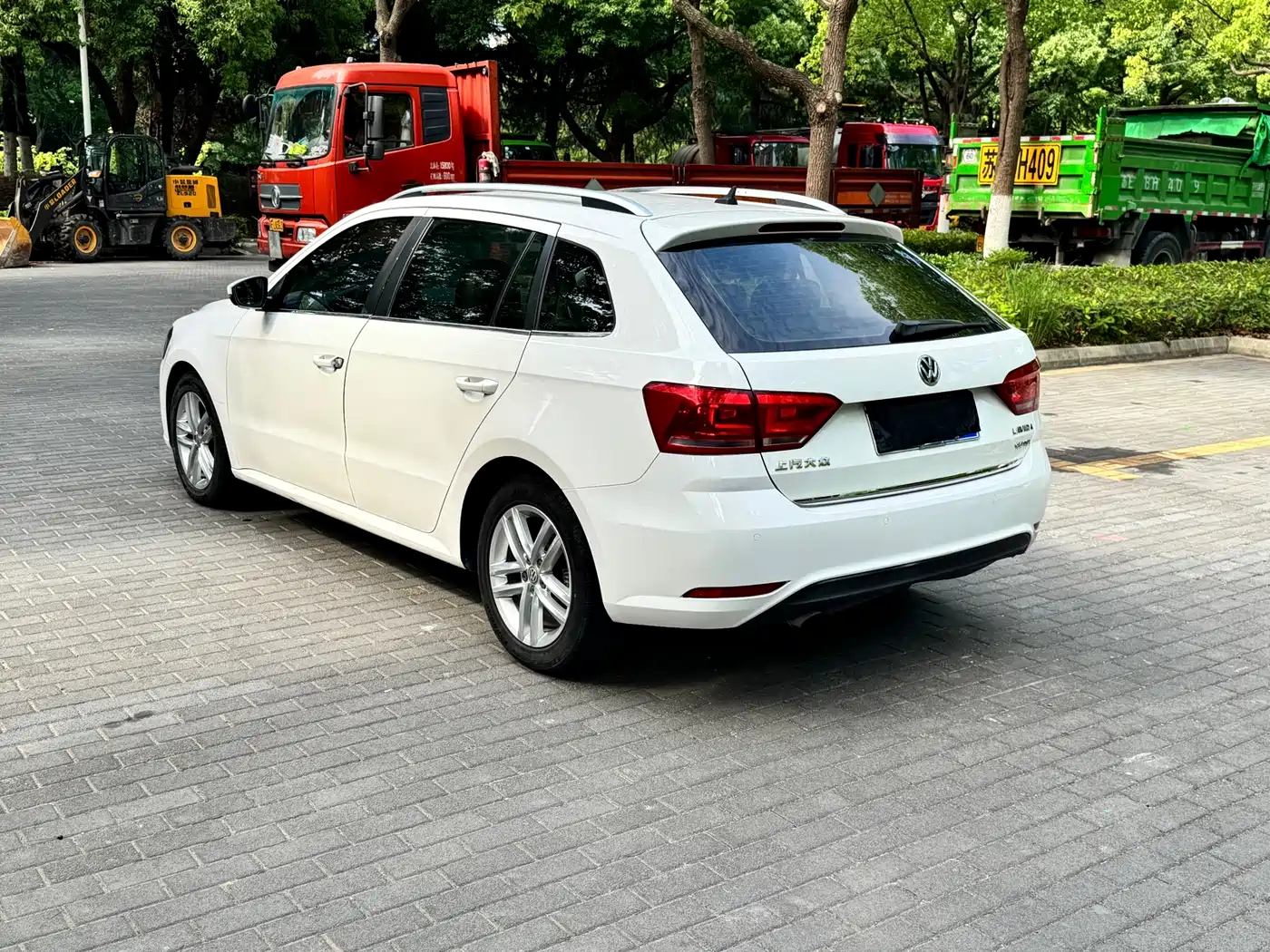 Volkswagen Lavida Tour 2018 2017 180TSI DSG Comfort Edition