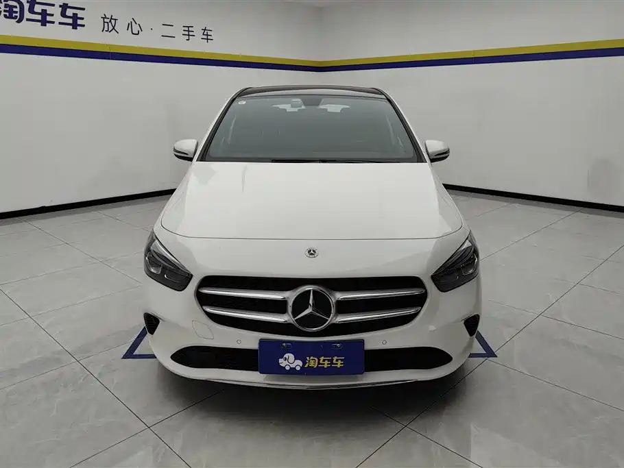 Mercedes-Benz B-Class 2023 2022 Facelift B 200 Sporty