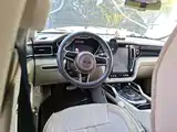صورة 6 - Zotye T700