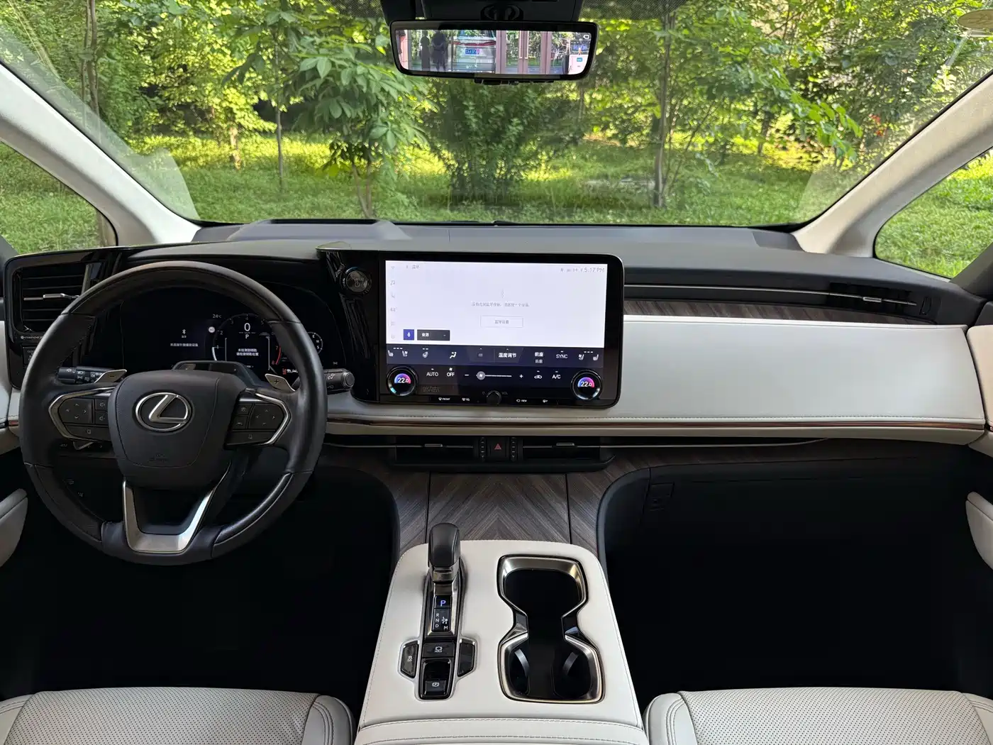 Lexus LM 2025 2025 Model 500h Six-Seater Prestige Edition