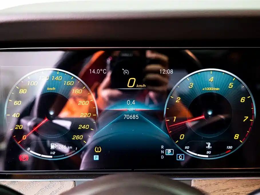 Mercedes-Benz E-Class 2022 E 260 L фото 14