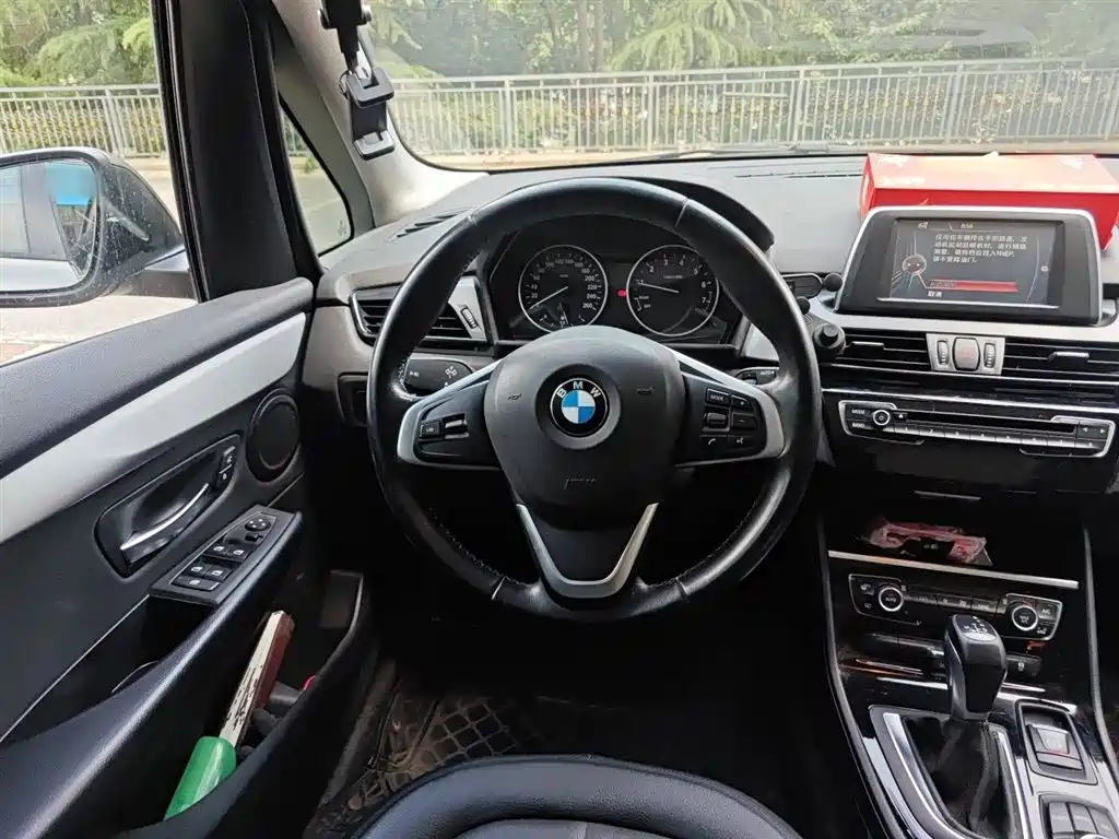 BMW 2 Series Tourer (Import) 2015 218i Leading Type фото 3