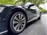 Фото 5 - Audi A8