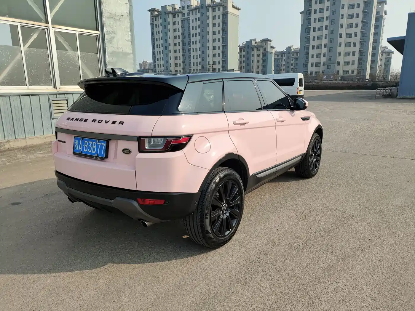 Land Rover Range Rover Evoque 2018 240PS SE Smart Edition фото 5