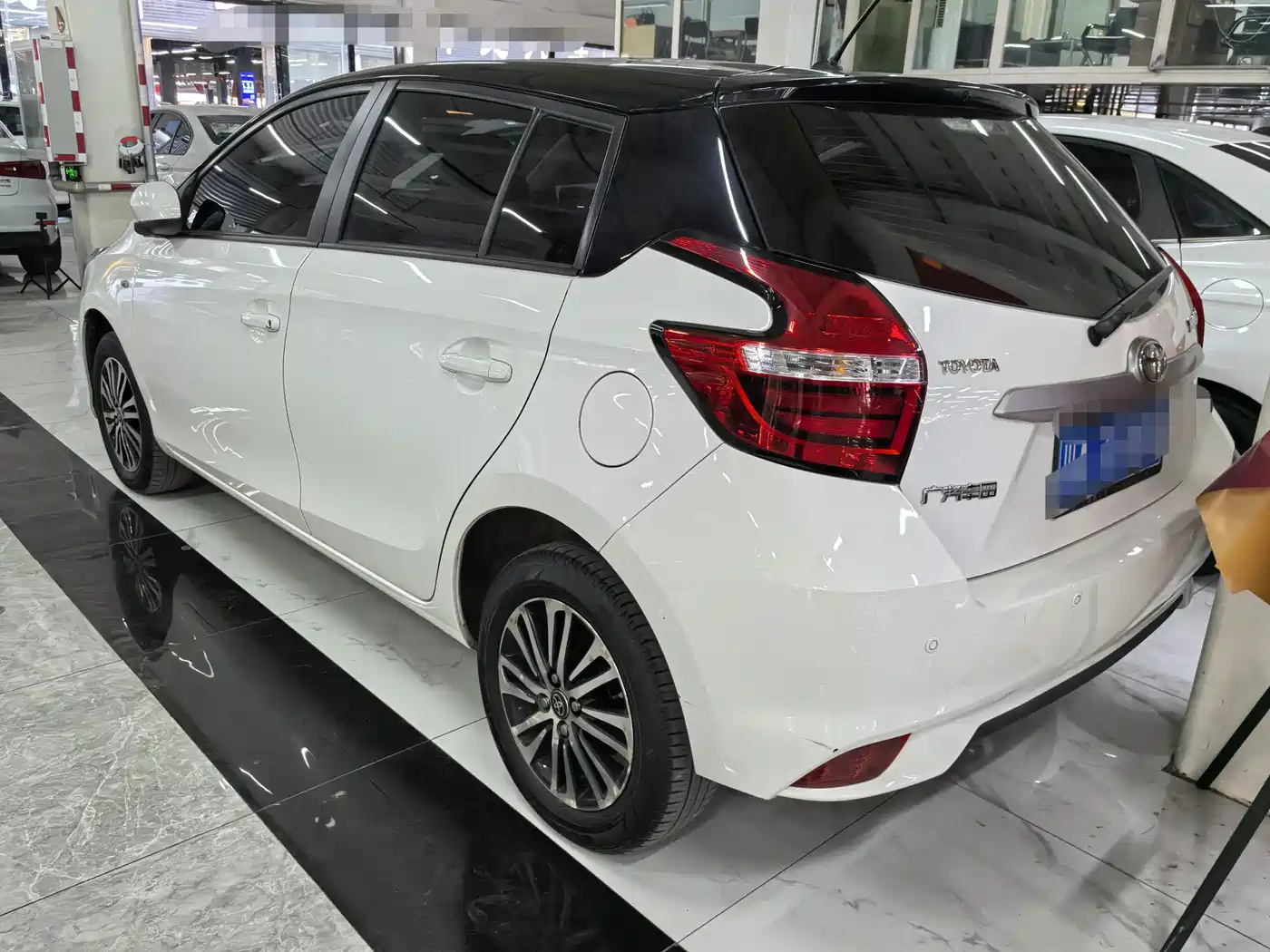 Toyota YARiS L Zhi Xuan 2020 1.5L CVT Leading Edition фото 4