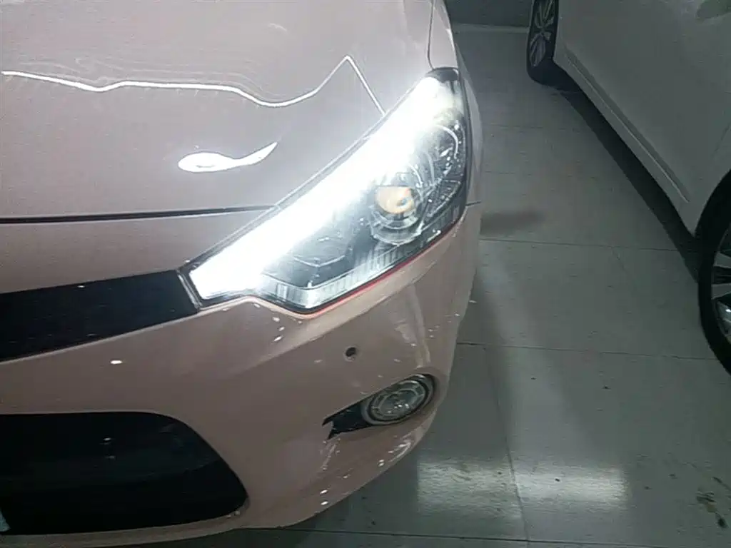 Kia Shuma 2015 2014 1.6T Luxury Edition China IV